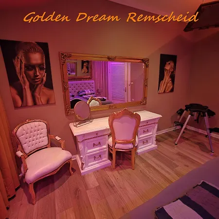 Romantikapartment Golden Dream شقة